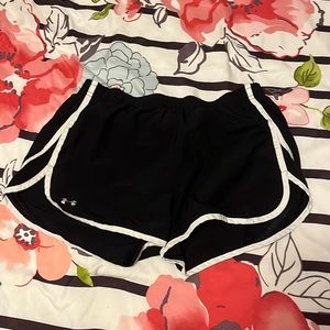 Underarmour shorts